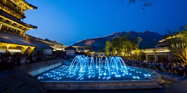 長(zhǎng)城音樂(lè)水舞秀 長(zhǎng)城音樂(lè)水舞秀